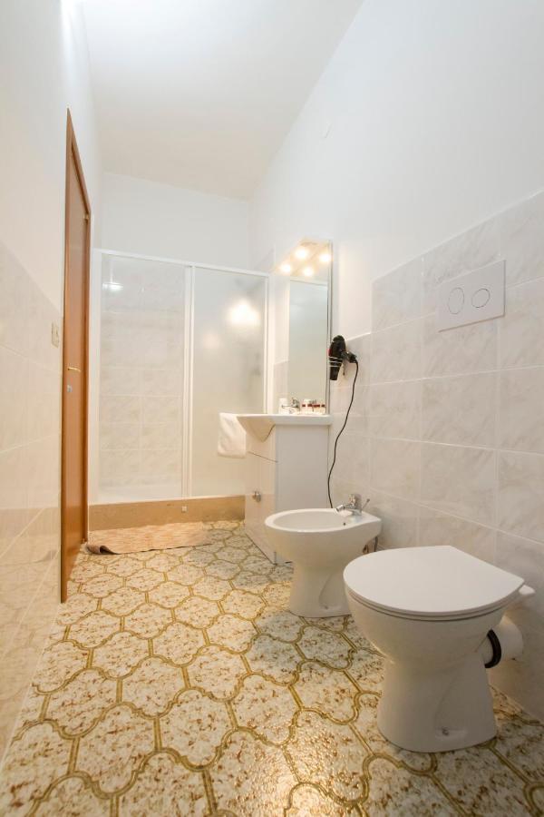 Le Maschere B&B Massafra Esterno foto